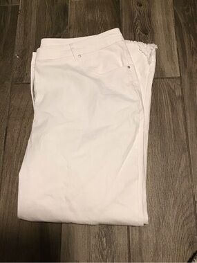 NWT! Ruby Rd. Women's White Skinny Jeans